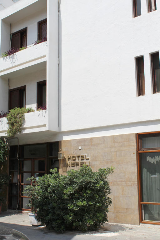 Nefeli Hotel 2*